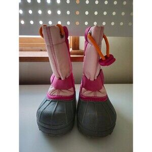 Columbia Snow Boots in Girl's Size 6